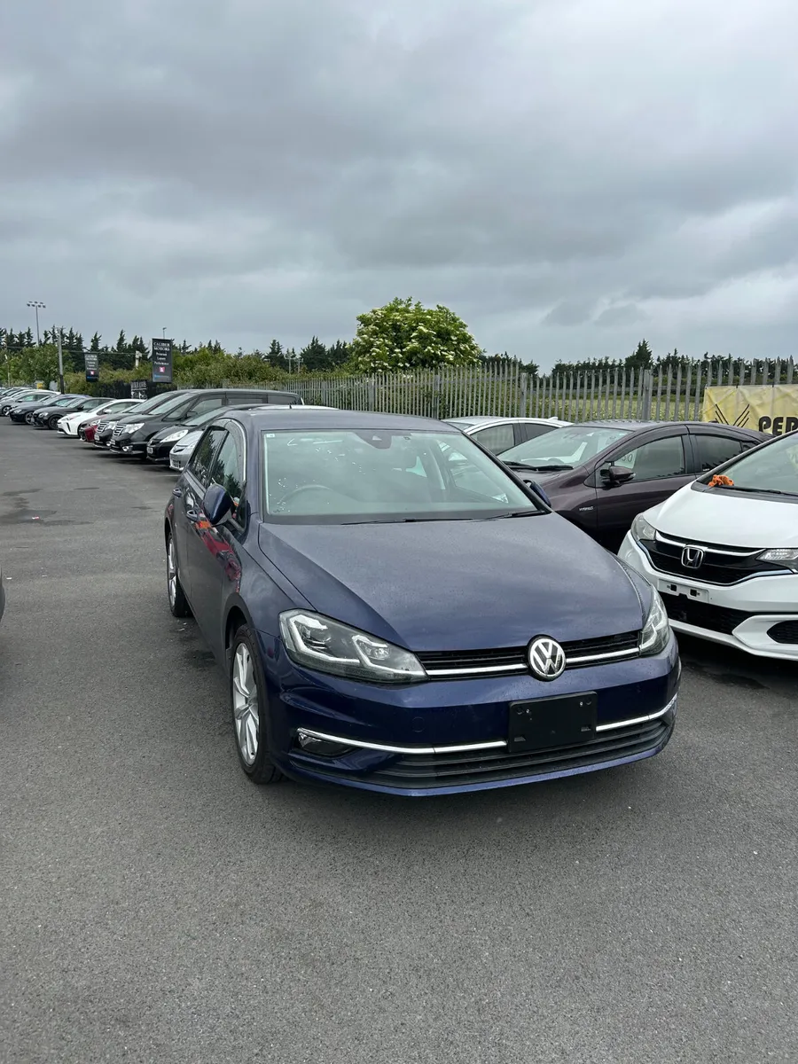 VW Golf auto high specs low mileage digital meter - Image 4