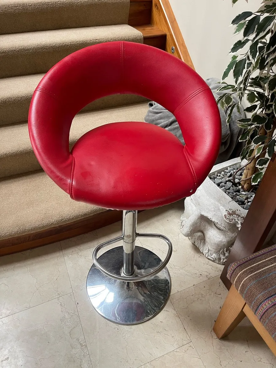 Tall Red Kitchen Island Breakfast High Stool - Image 1