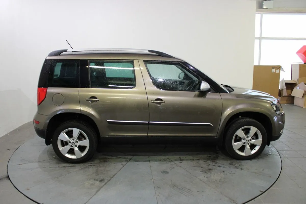 Skoda Yeti Outdoor 1.2tsi 110HP Auto - Image 3