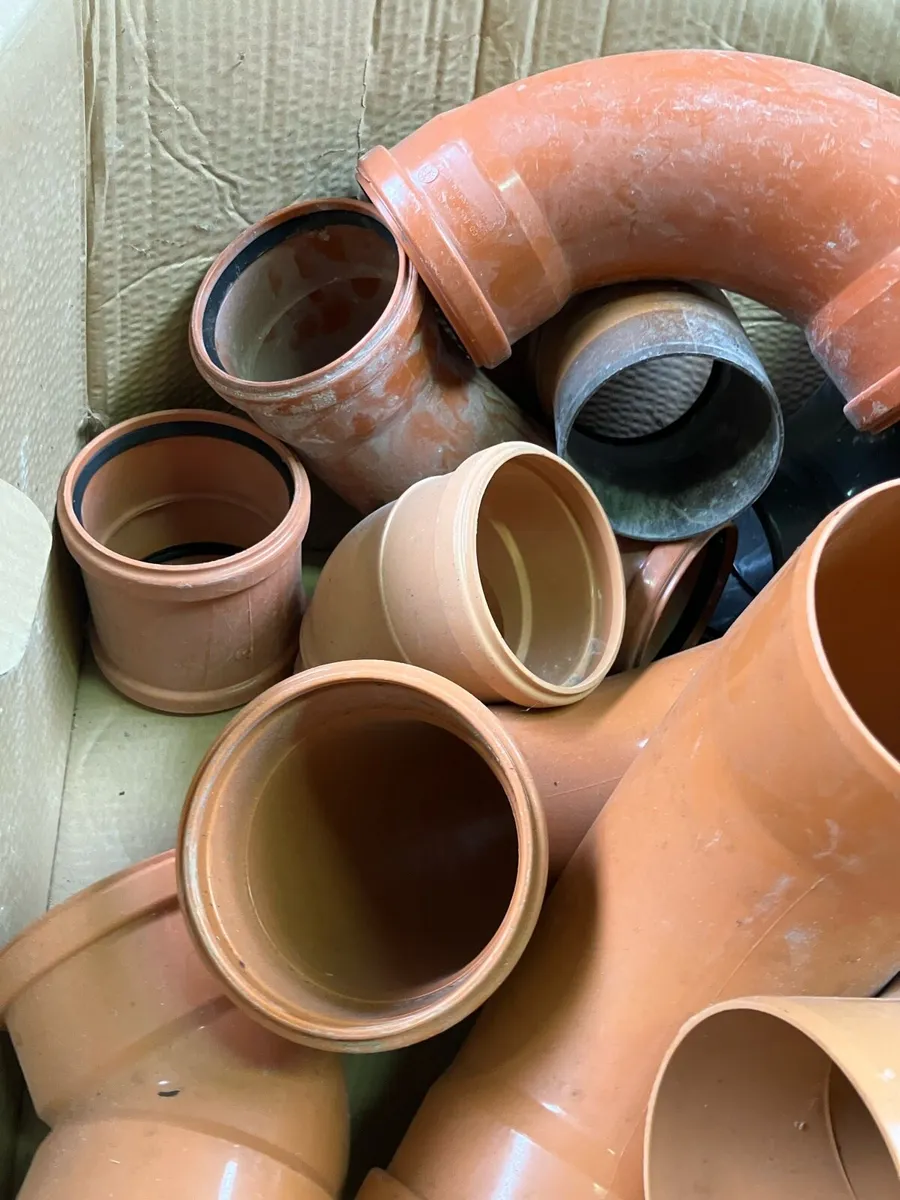 Plumbing fittings - Image 3