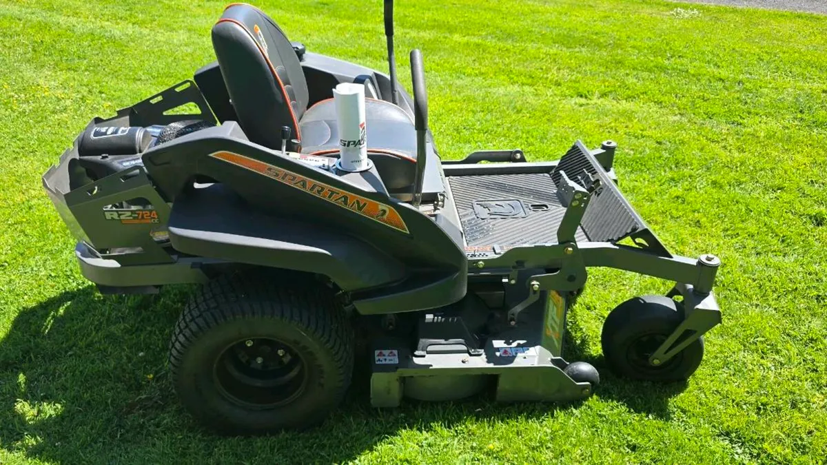 SPARTAN ZERO TURN - Image 2