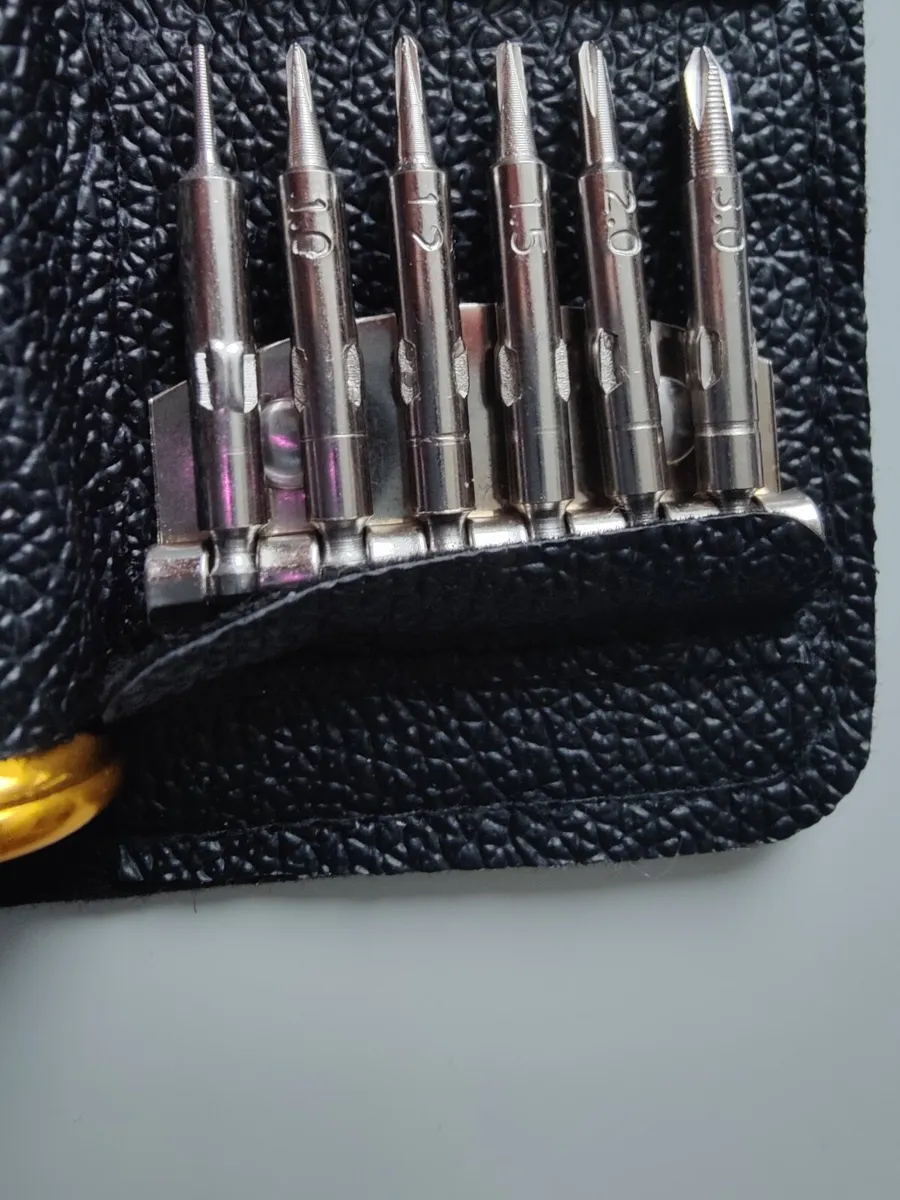 Precision Screwdriver Set with Pouch - Image 4