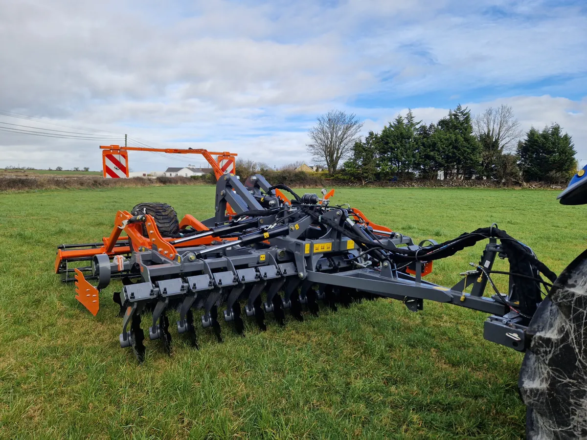 New 4m Mandam Dics Harrow - Image 4
