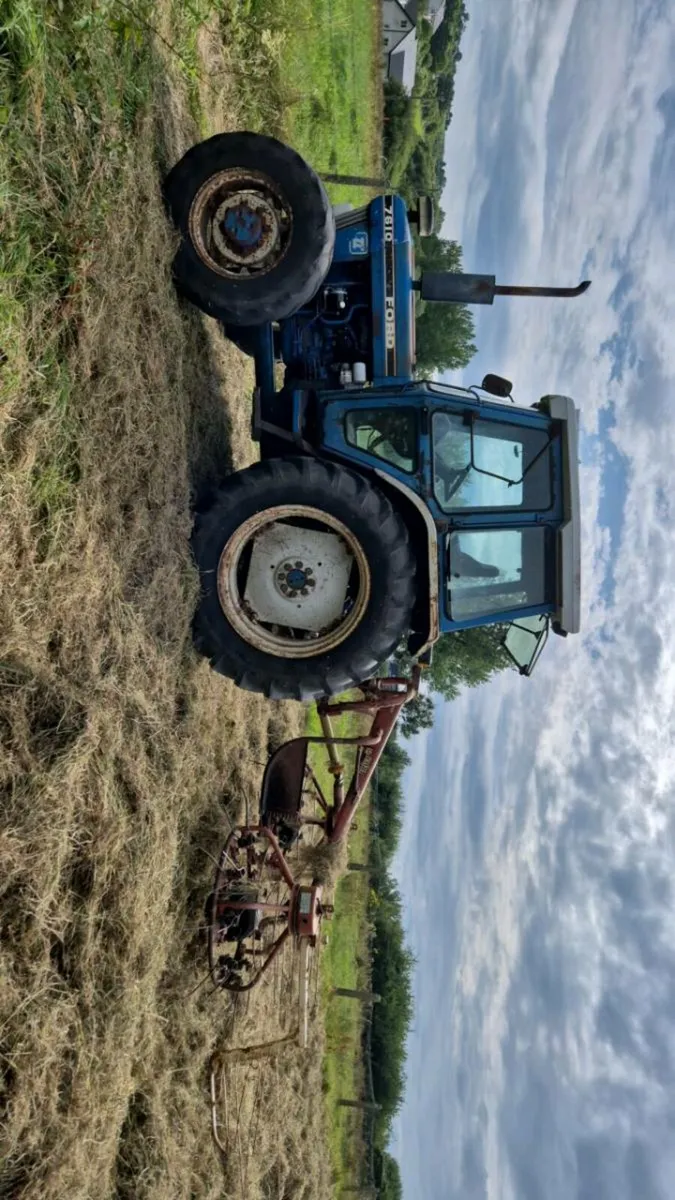 Small square baling service - Image 4