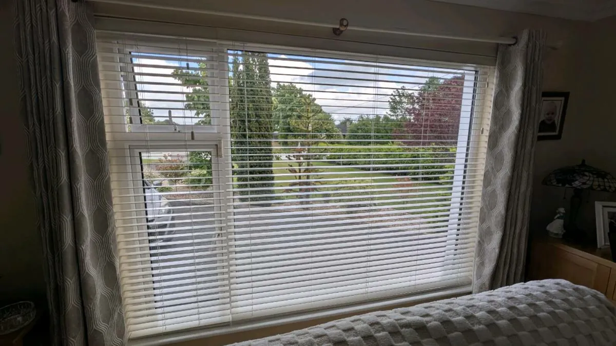 Venetian blind - large - Image 2