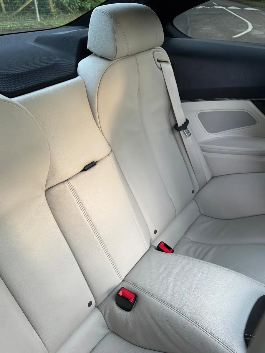 BMW 6-Series 2014 - Image 3