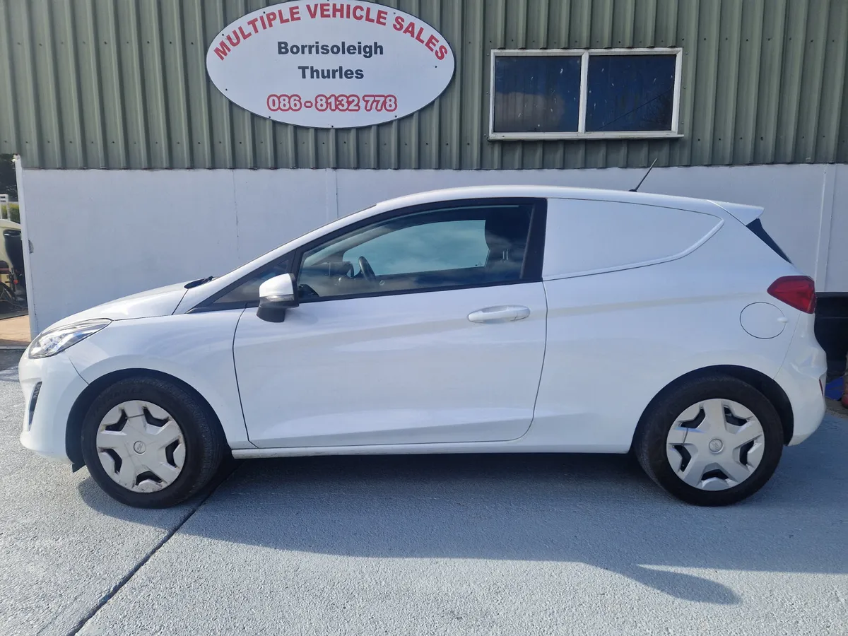 FORD FIESTA - Image 1