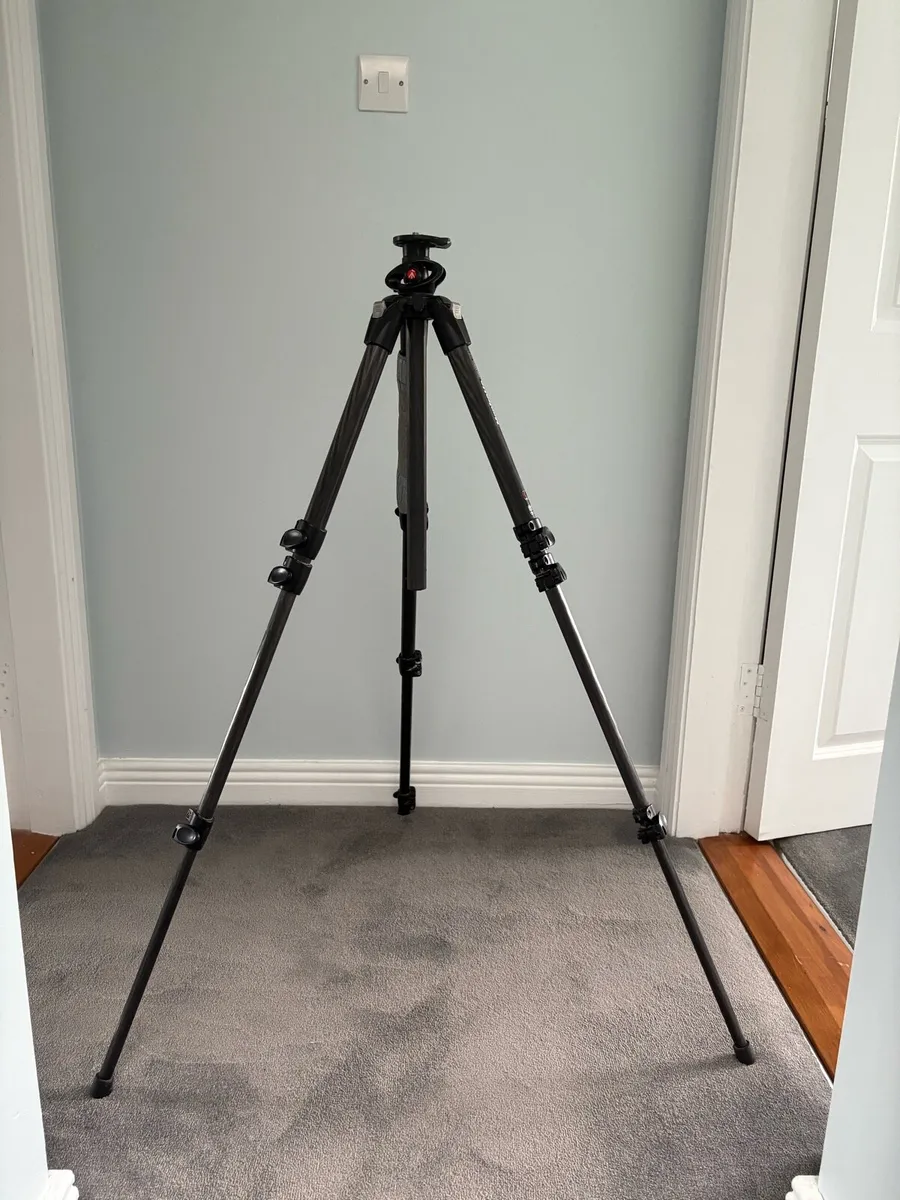 Manfrotto 055cxPRO4 Carbon Fibre Camera Tripod - Image 1