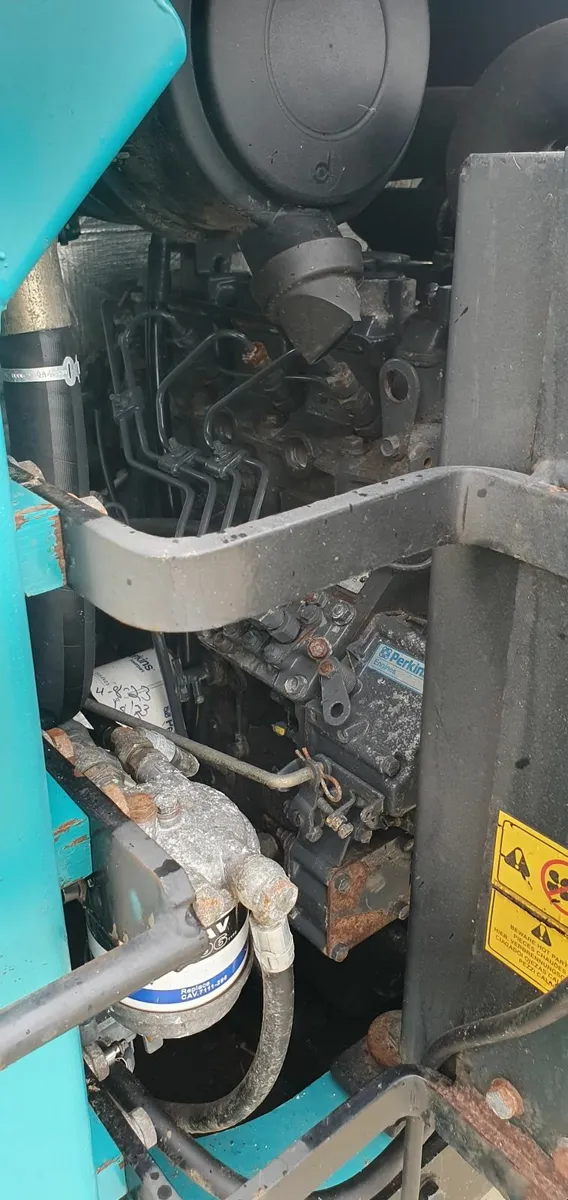 Skidsteer - Image 2
