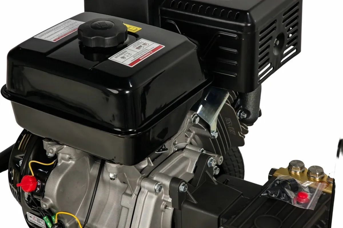 Power Washer 250 Bar 15LPM 15HP Petrol Engine - Image 4