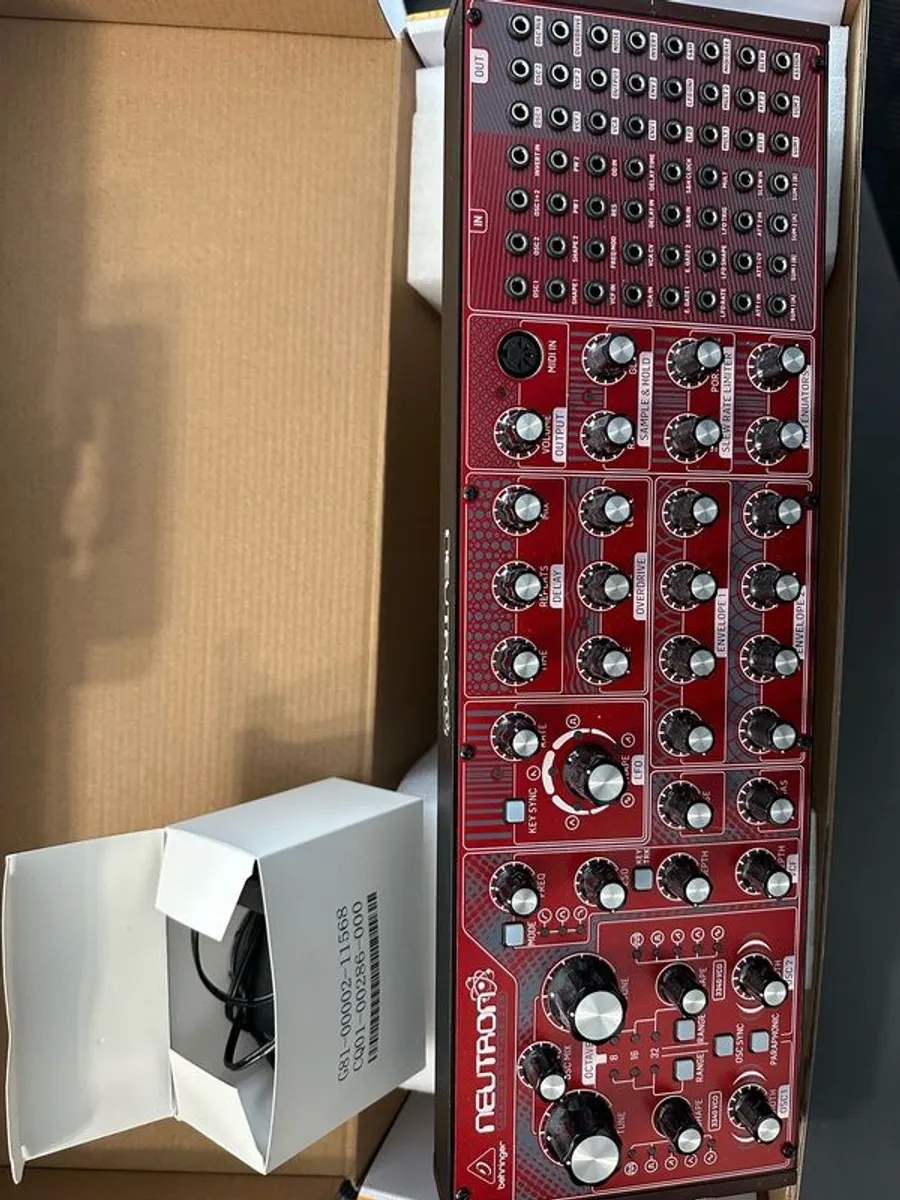 Behringer Neutron - Image 3