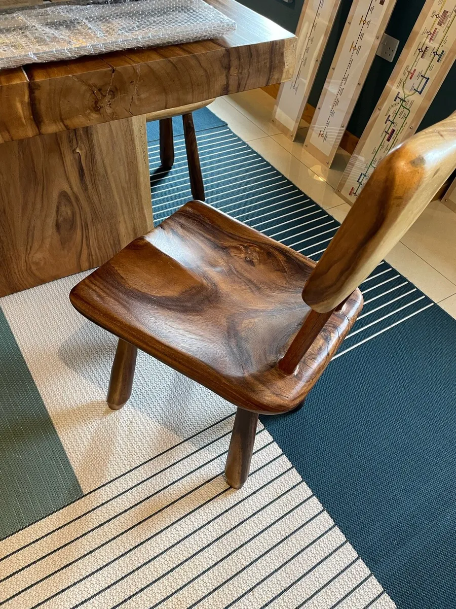 Dining room table & chairs - Live edge table - Image 3