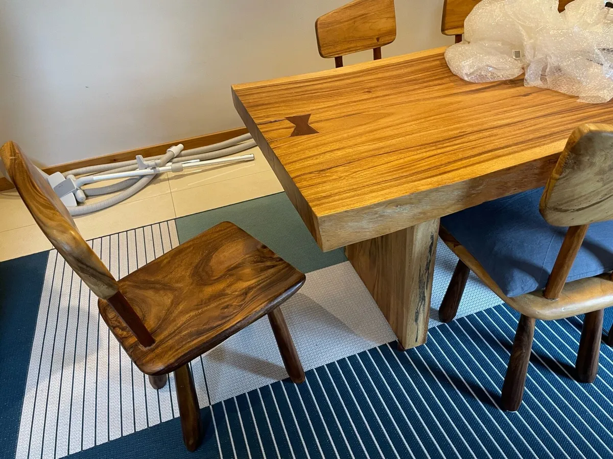 Dining room table & chairs - Live edge table - Image 4