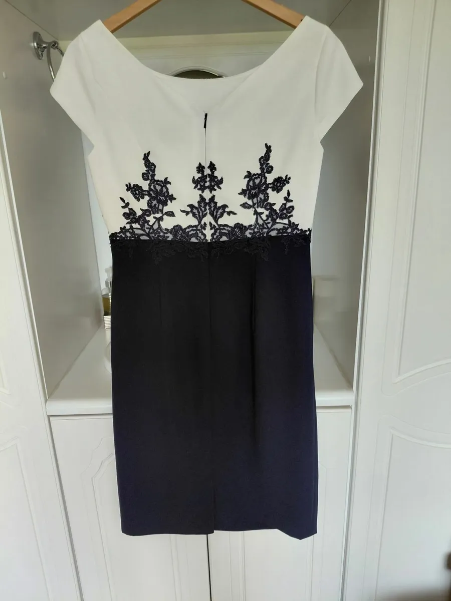 Wedding Outfit - Image 3
