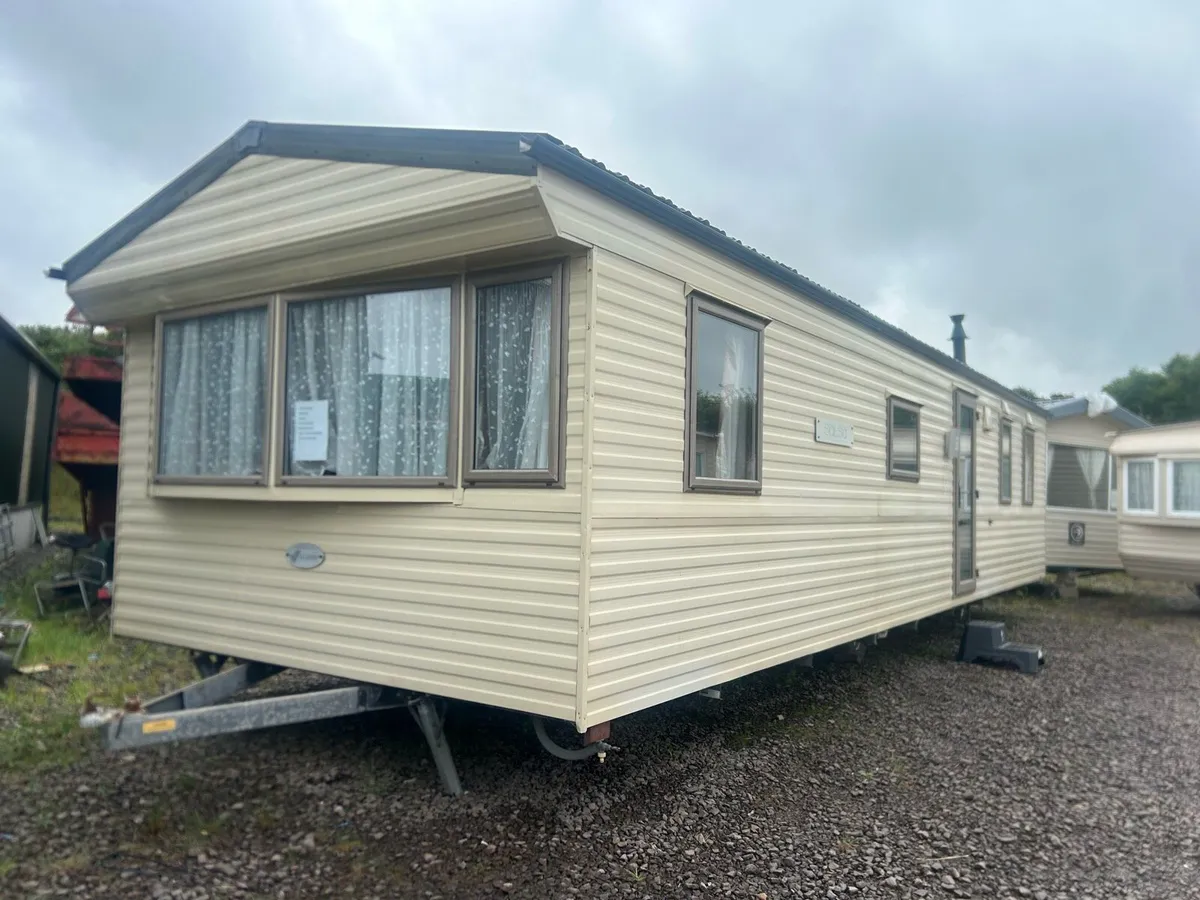2011 Willerby salsa 36x12x2 bed dg ch of park - Image 1