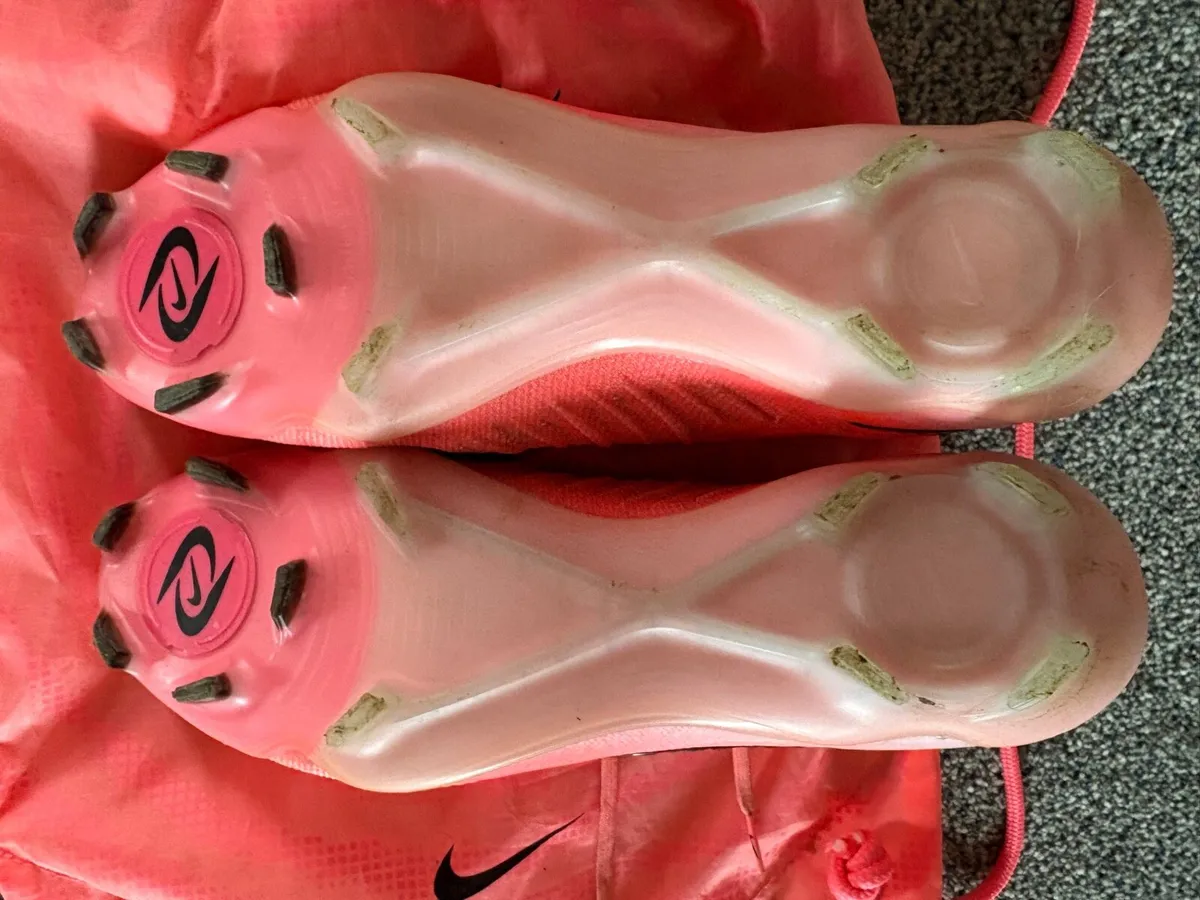 Nike Phantom Luna Elite FG UK9 - Image 2