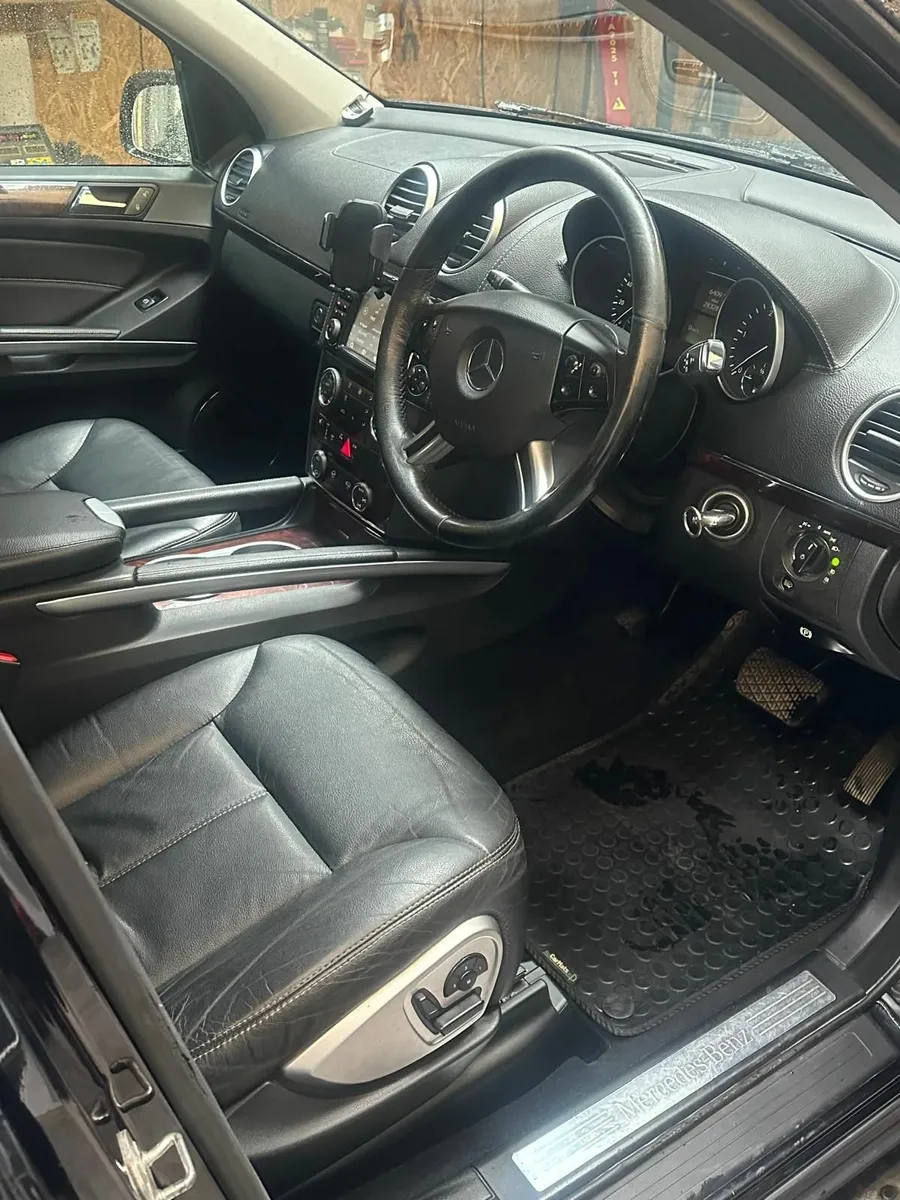 Mercedes-Benz GL-Class 2007 - Image 1