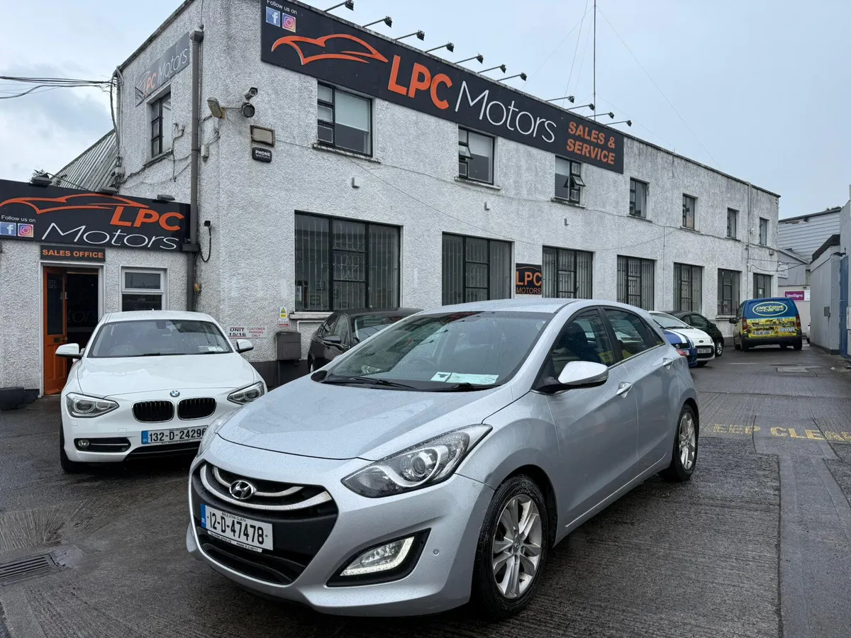 Hyundai i30 2012 - Image 2