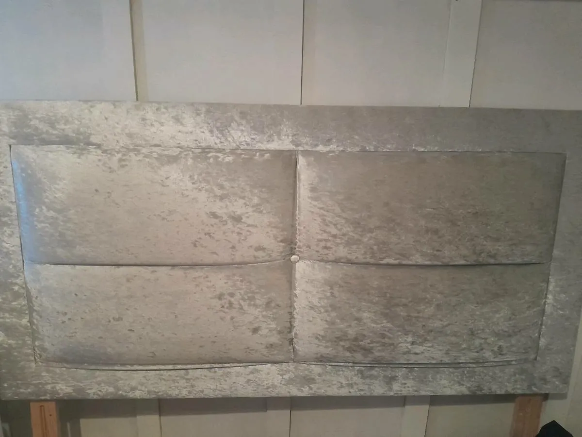 Double headboard - Image 1