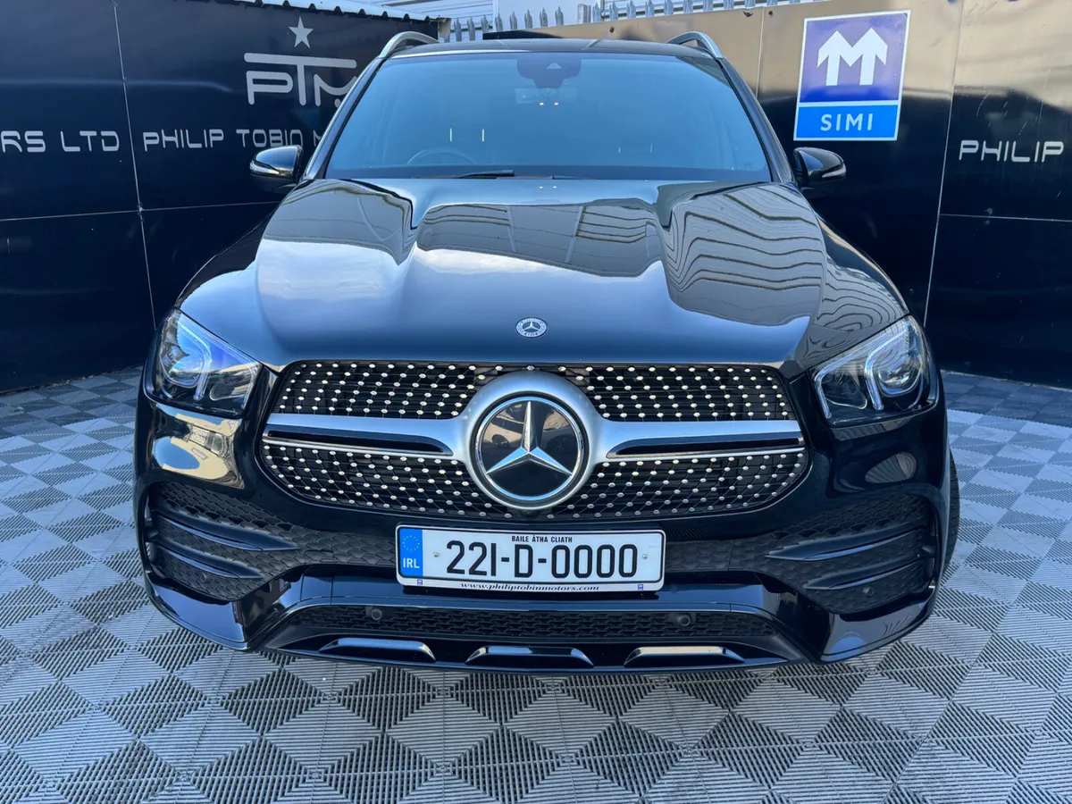 Mercedes Benz GLE350de AMG 4Matic Black Pack - Image 1