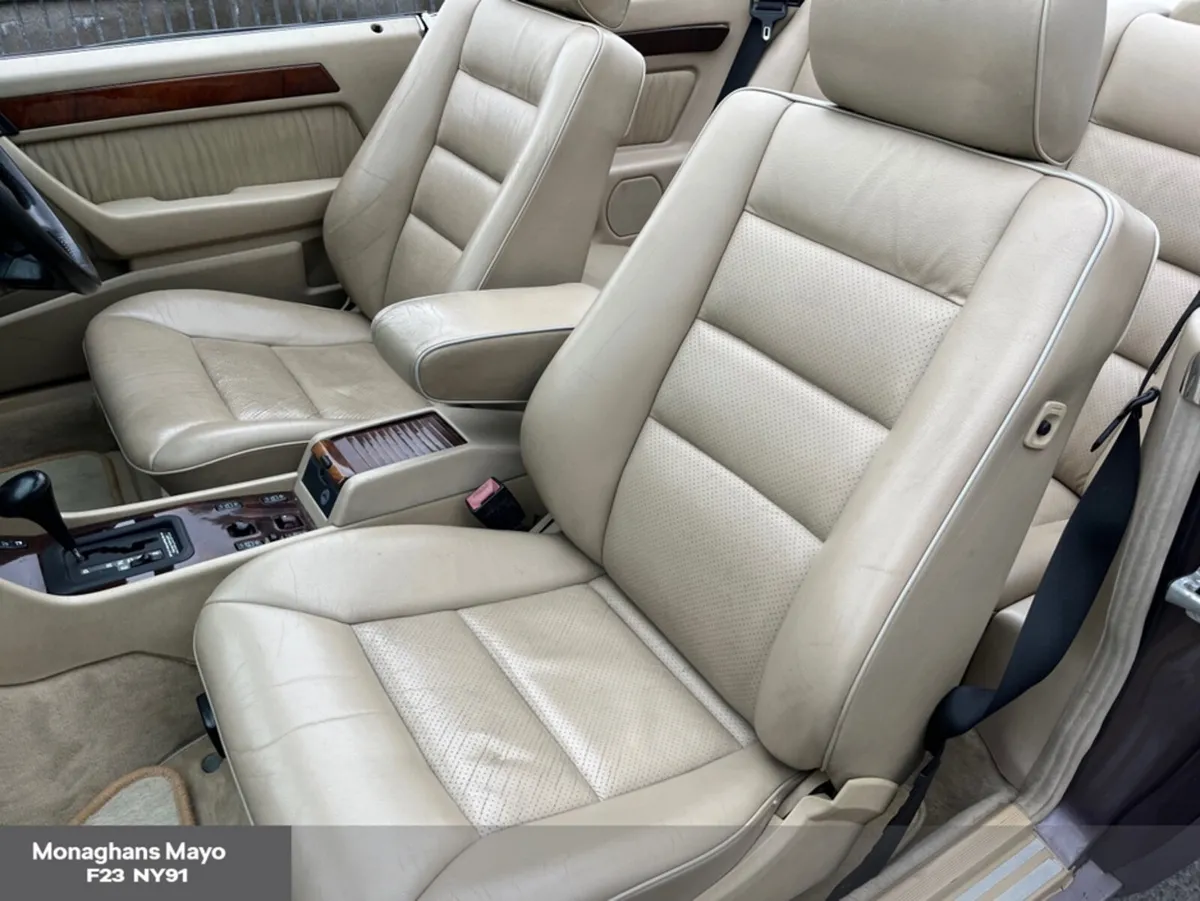 Mercedes-Benz E-Class E SERIES 2DR A - Image 4
