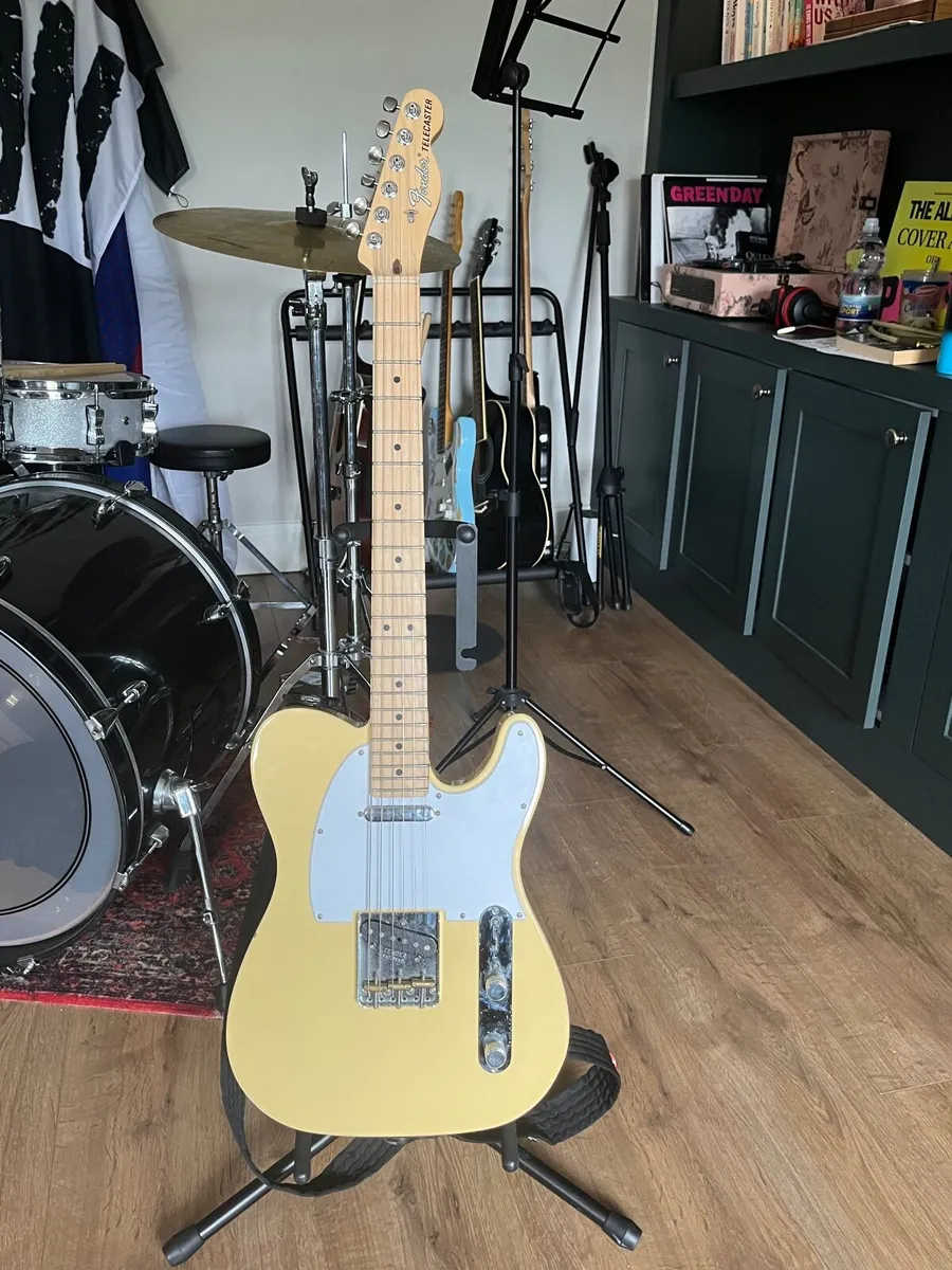 Guitars - Image 1