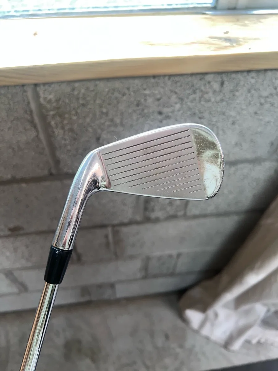 Titleist Ap2 3 iron - Image 2