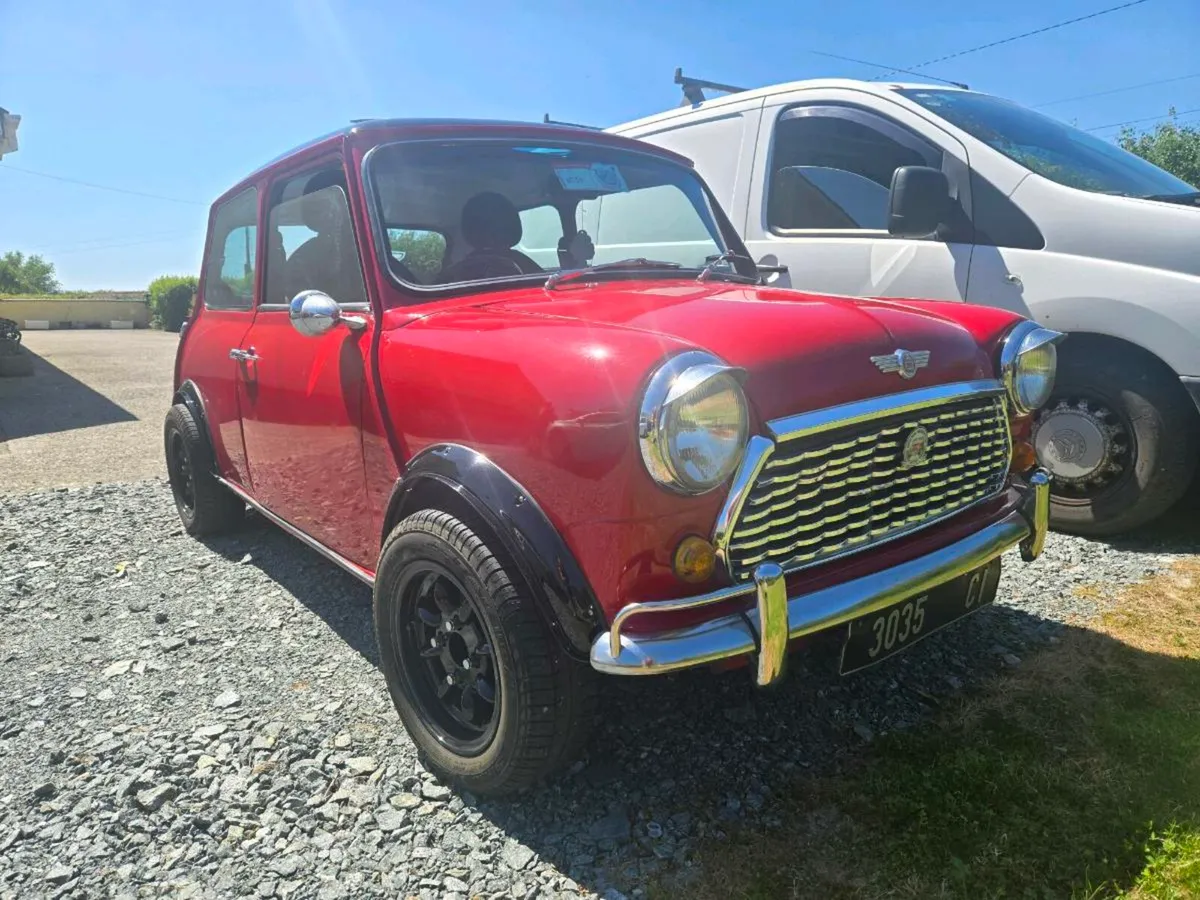 Vintage mini - Image 1