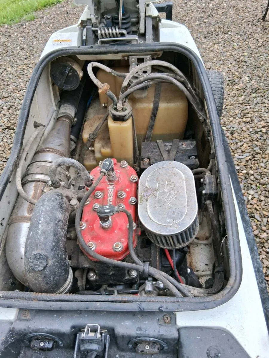 Kawasaki 650 stand up jetski - Image 3