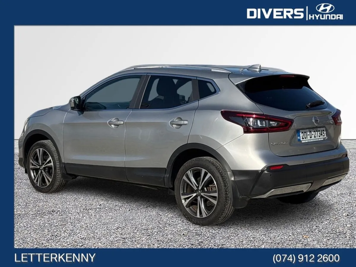 Nissan Qashqai SV Premium - Image 2