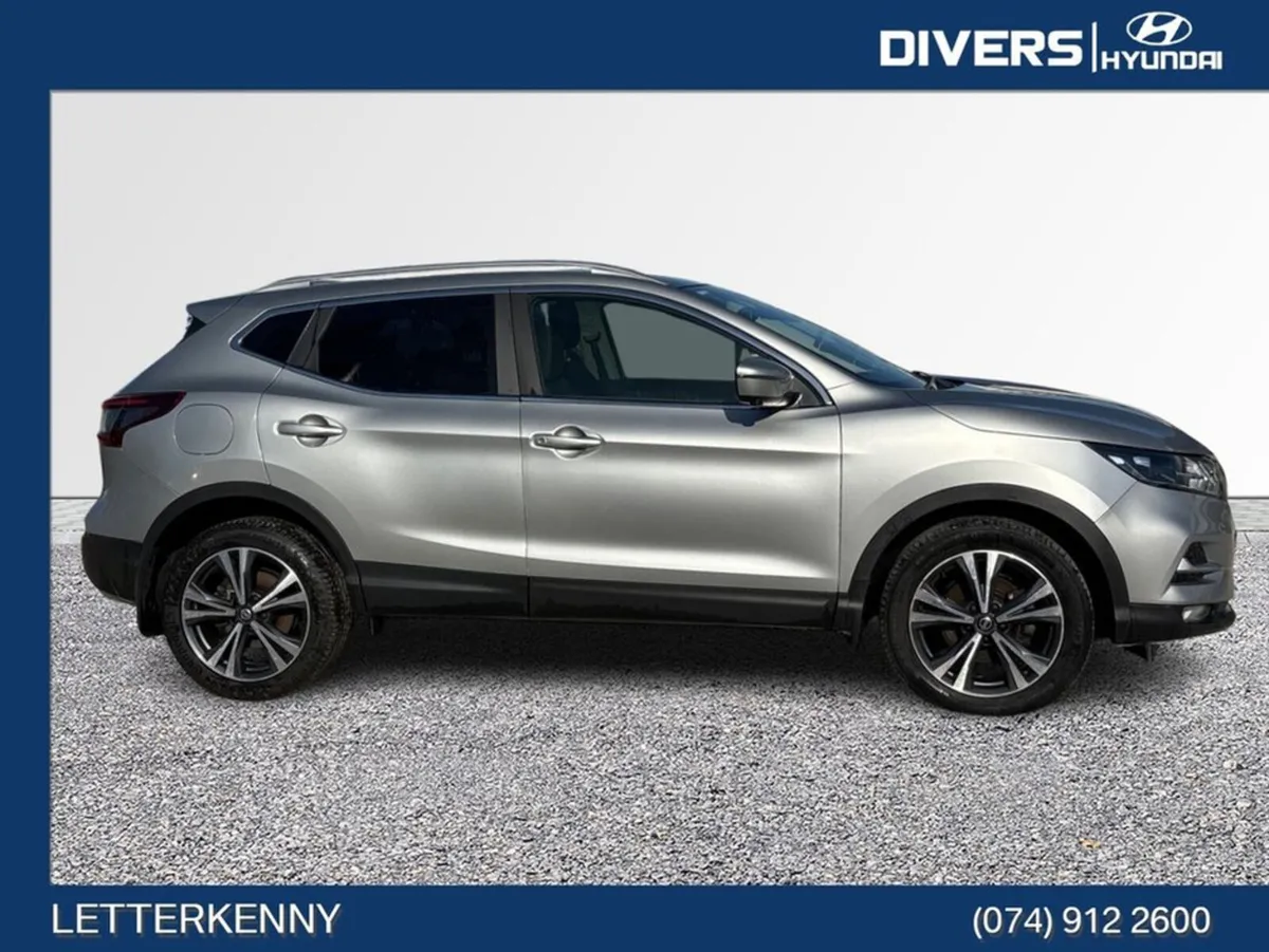 Nissan Qashqai SV Premium - Image 3