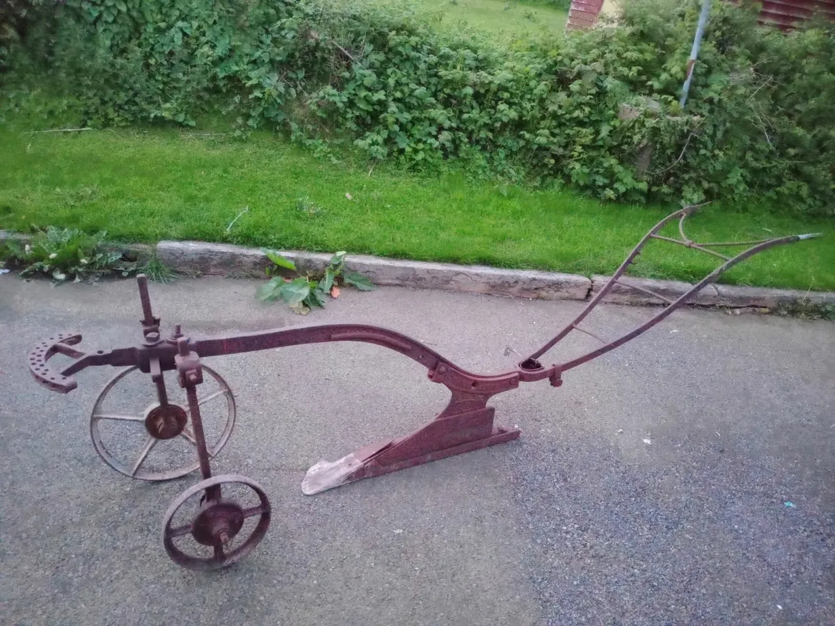Vintage Horse Plough - Image 1