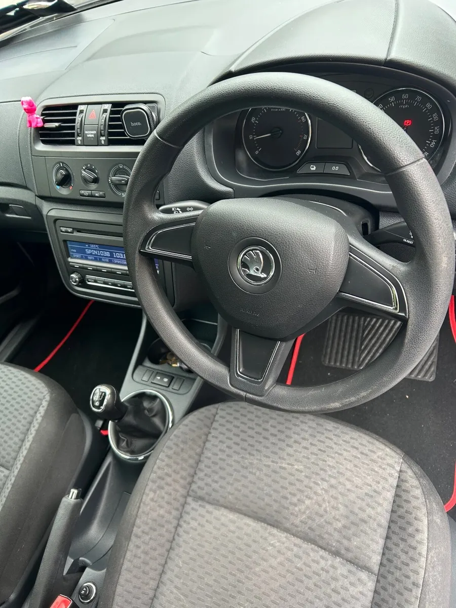 Skoda Fabia 2014 - Image 4
