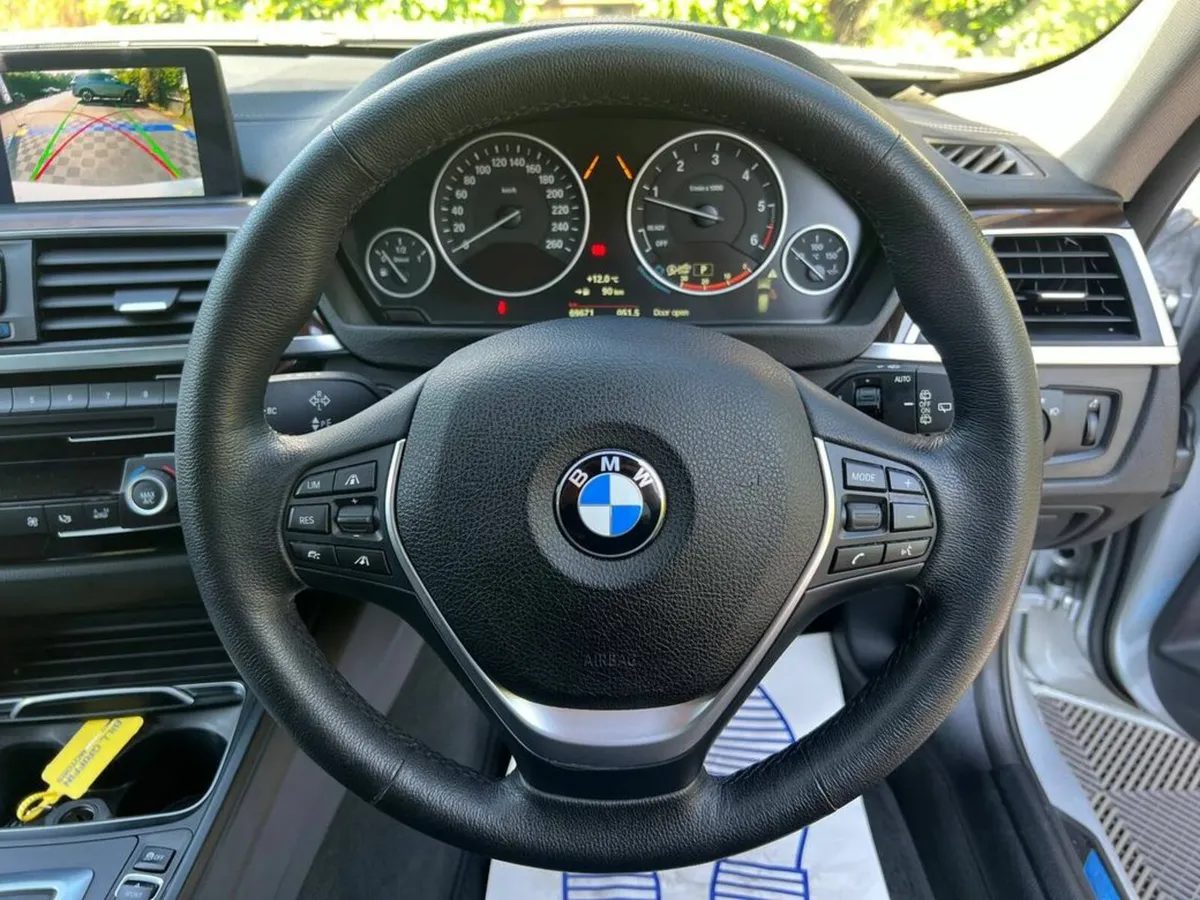 BMW 3-Series 320d LUXURY-LINE TOURING // FULL SERV - Image 4