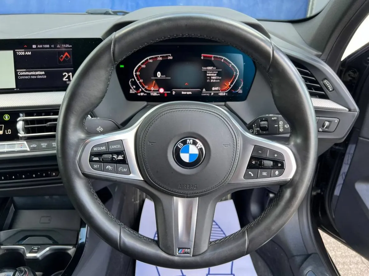 BMW 1-Series 118d M-SPORT 2.0 AUTO // FULL SERVICE - Image 4
