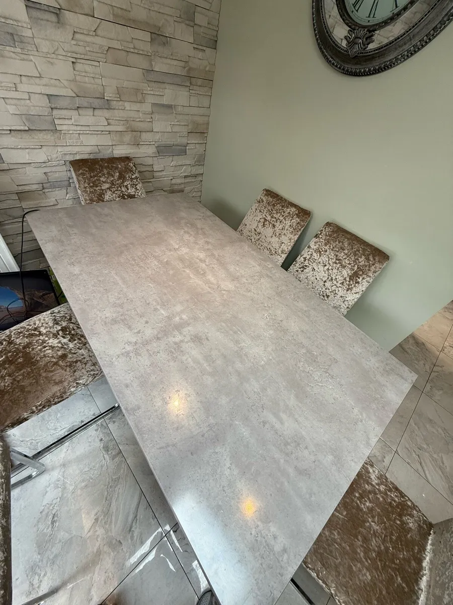 Kitchen table & chair set - Image 3