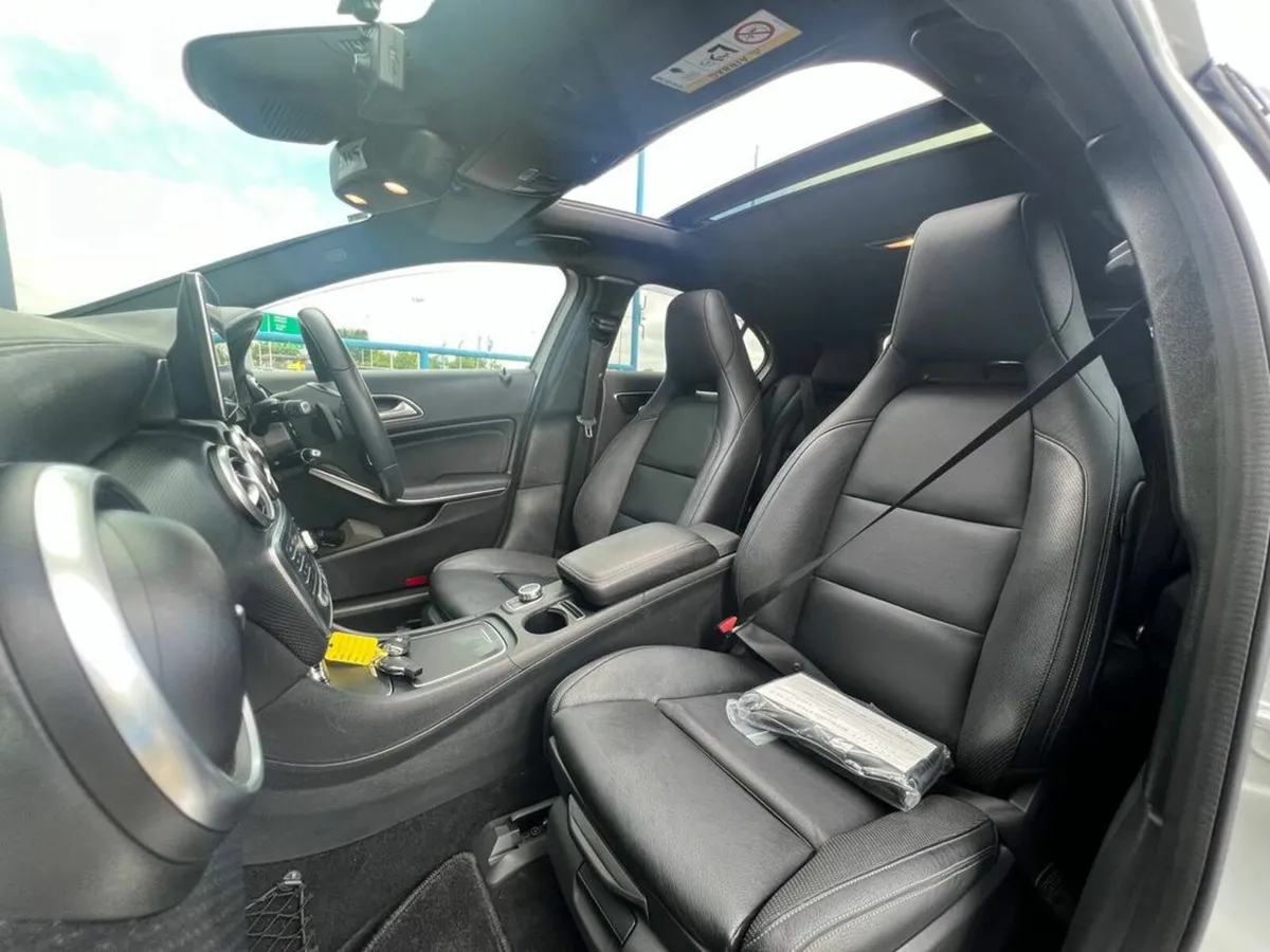 Mercedes-Benz A-Class A180 1.6 AUTO // OPENING PAN - Image 2