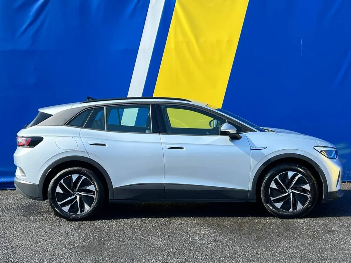 Volkswagen ID.4 ID.4 PRO 77KWh LIFE // ADAPTIVE CR - Image 2