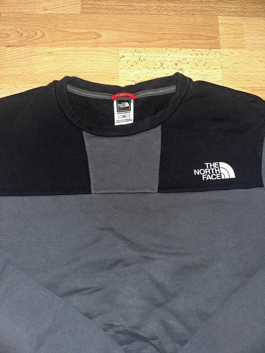 The Northface sweatshirt - Image 3
