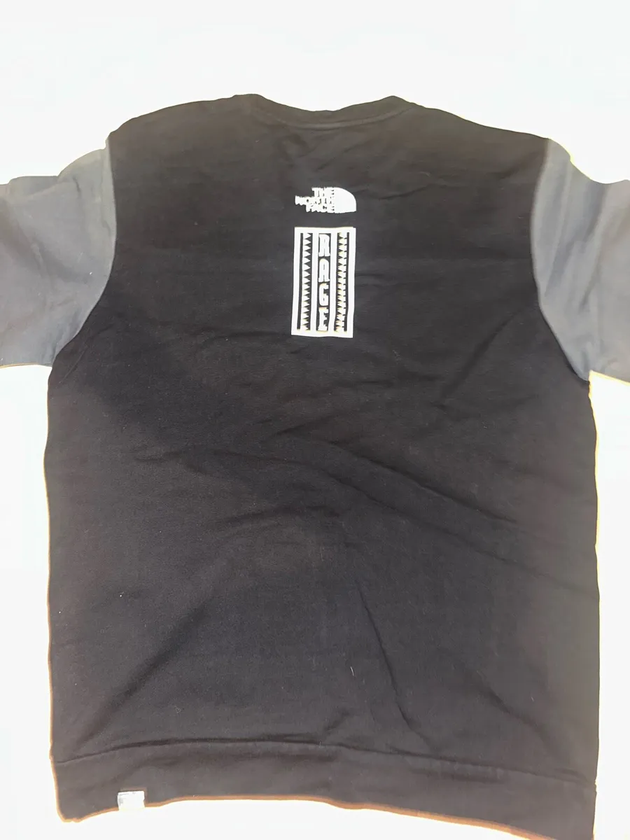 The Northface sweatshirt - Image 4