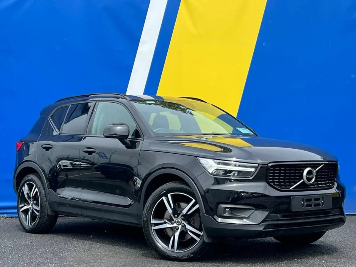 Volvo XC40 R-DESIGN T4 1.5 RECHARGE AUTO // FULL S - Image 1