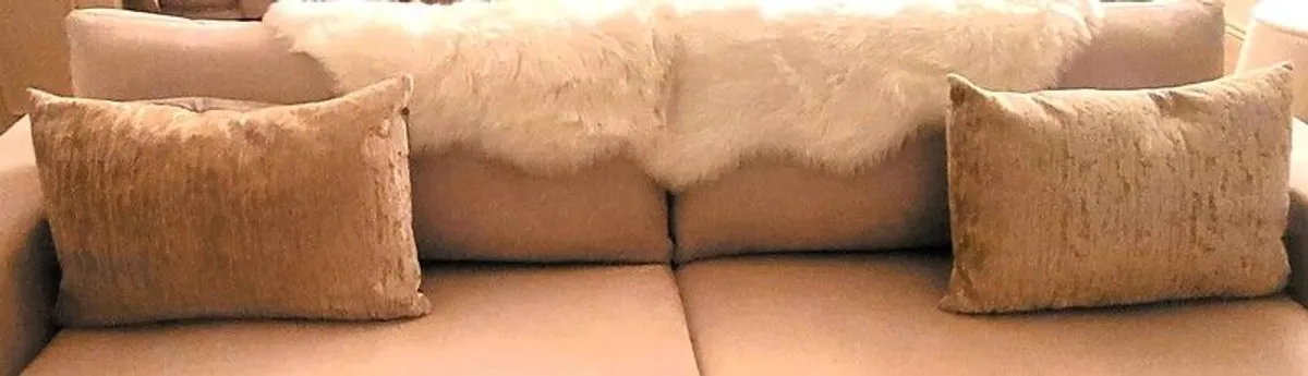 Various Cushions & Throws @ various prices - Image 2