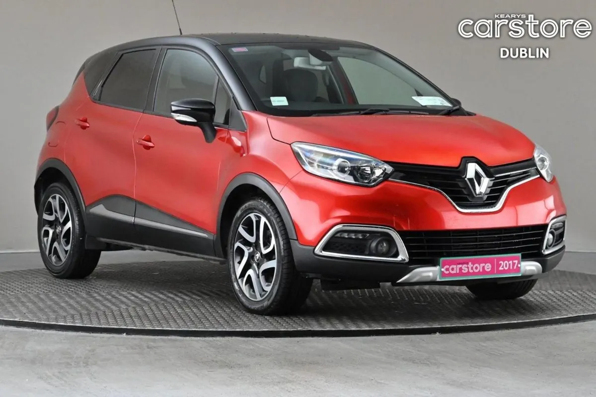 Renault Captur 1.5 DCi 90bhp EDC Signature  full - Image 1