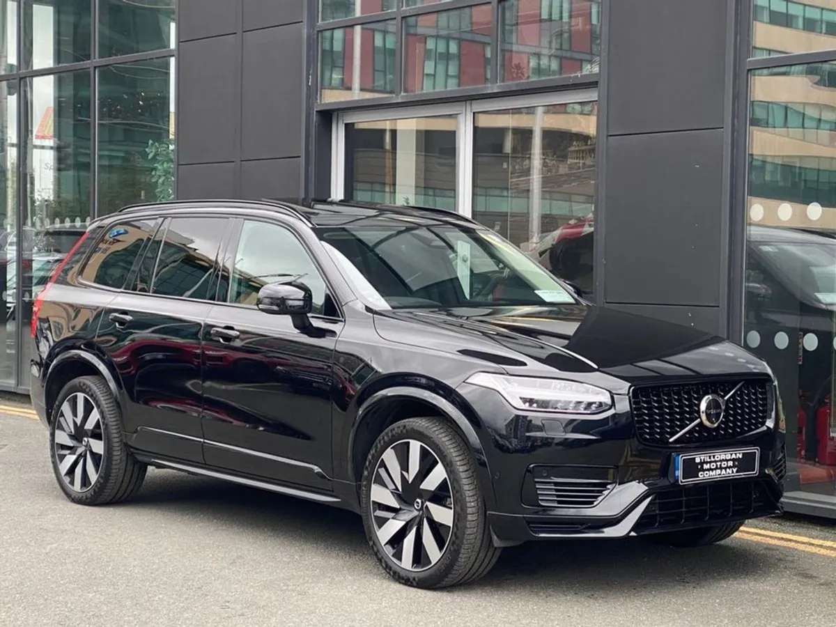 Volvo XC90 T8 Dark Plus Recharge AWD Auto (phev) - Image 3