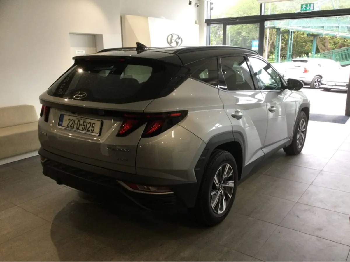 Hyundai Tucson Executive Hybrid Automatic - Two T - Image 2