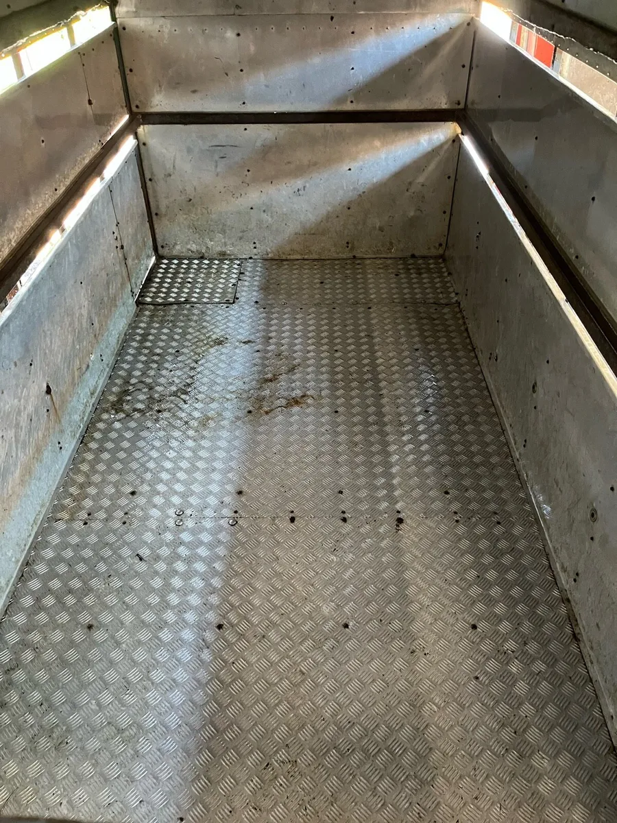 12ft crooks cattle trailer - Image 4