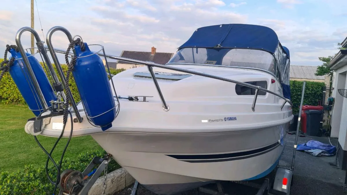 Cruiser boat/day boat - Image 1