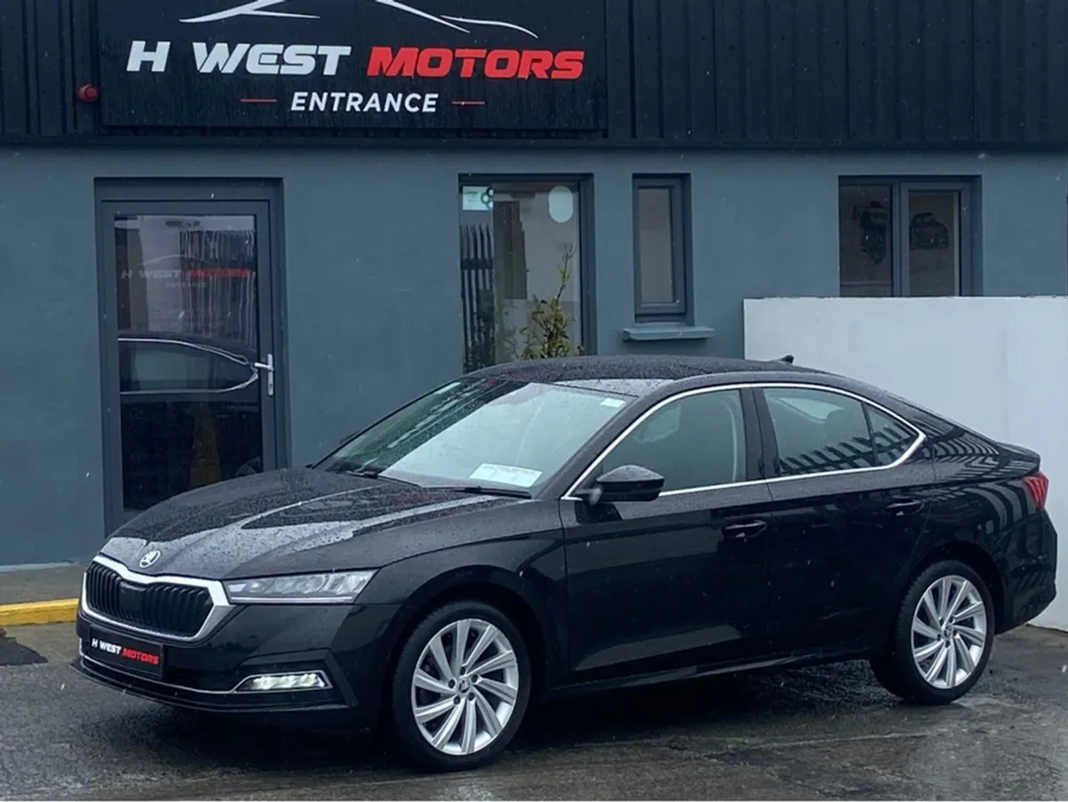 Skoda Octavia Style 2.0 TDI 150HP 5DR - Image 1
