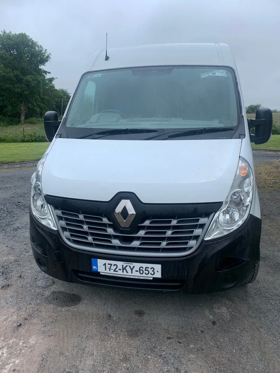 Renault Master 2017 - Image 2