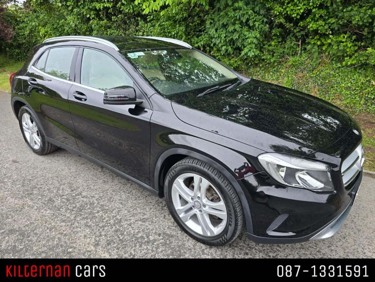 Mercedes-Benz GLA-Class 180 D Leather Panoramic R - Image 2